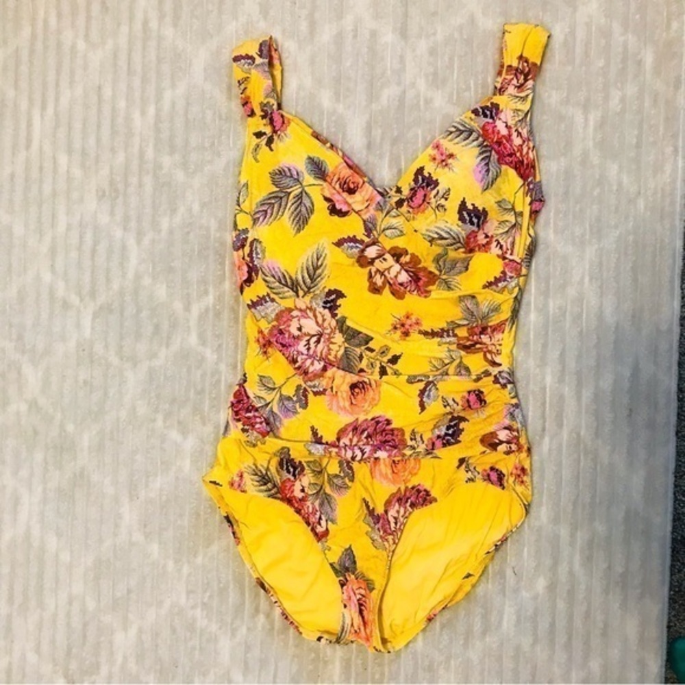 Jantzen Tapestry Rose Surplice One-Piece Yellow Pink Floral Print Women’s 14 LRG
